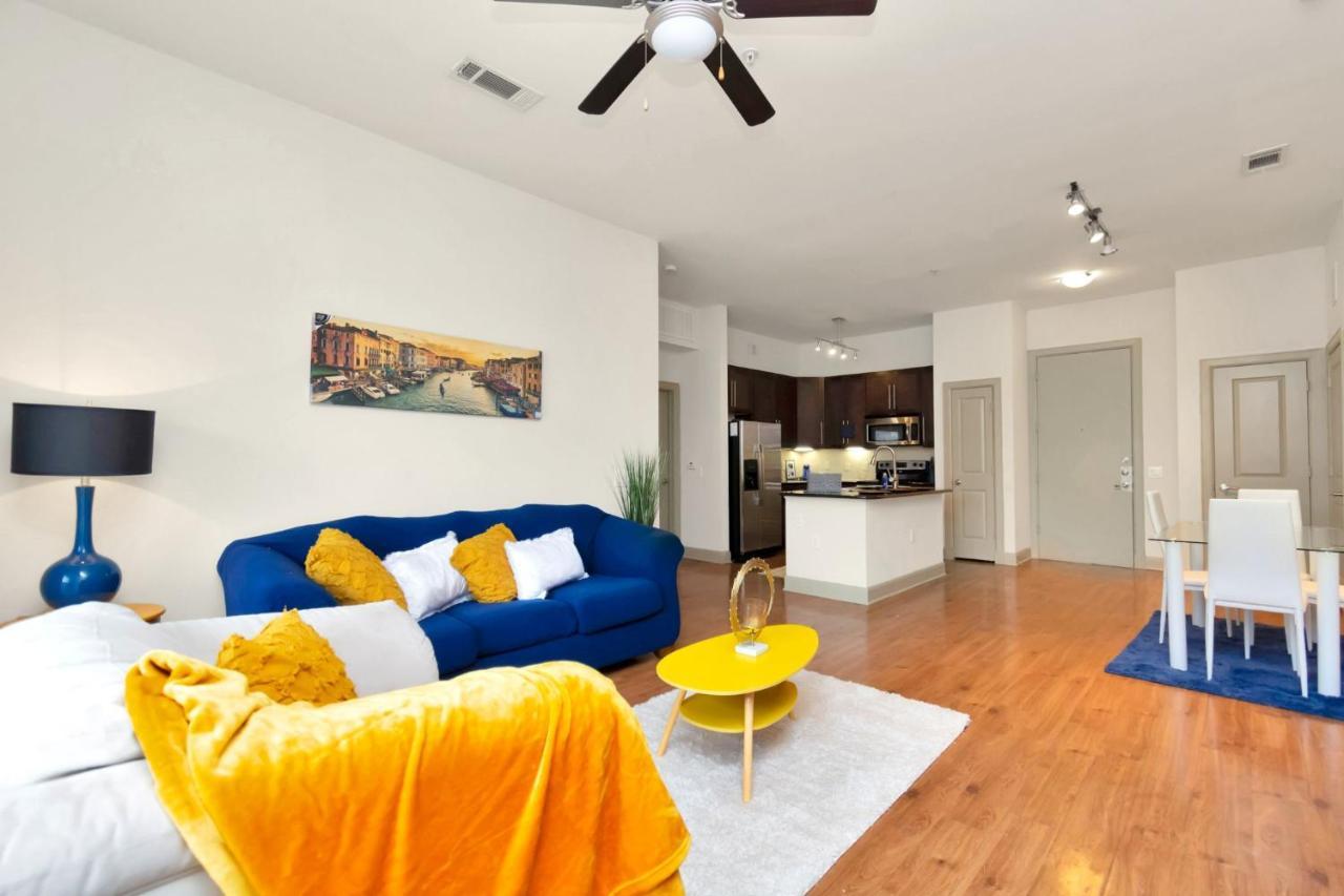 Welcome To The Suite Spot Luxury 1Bedroom Mid-Rise In Suger Land Houston Exteriör bild